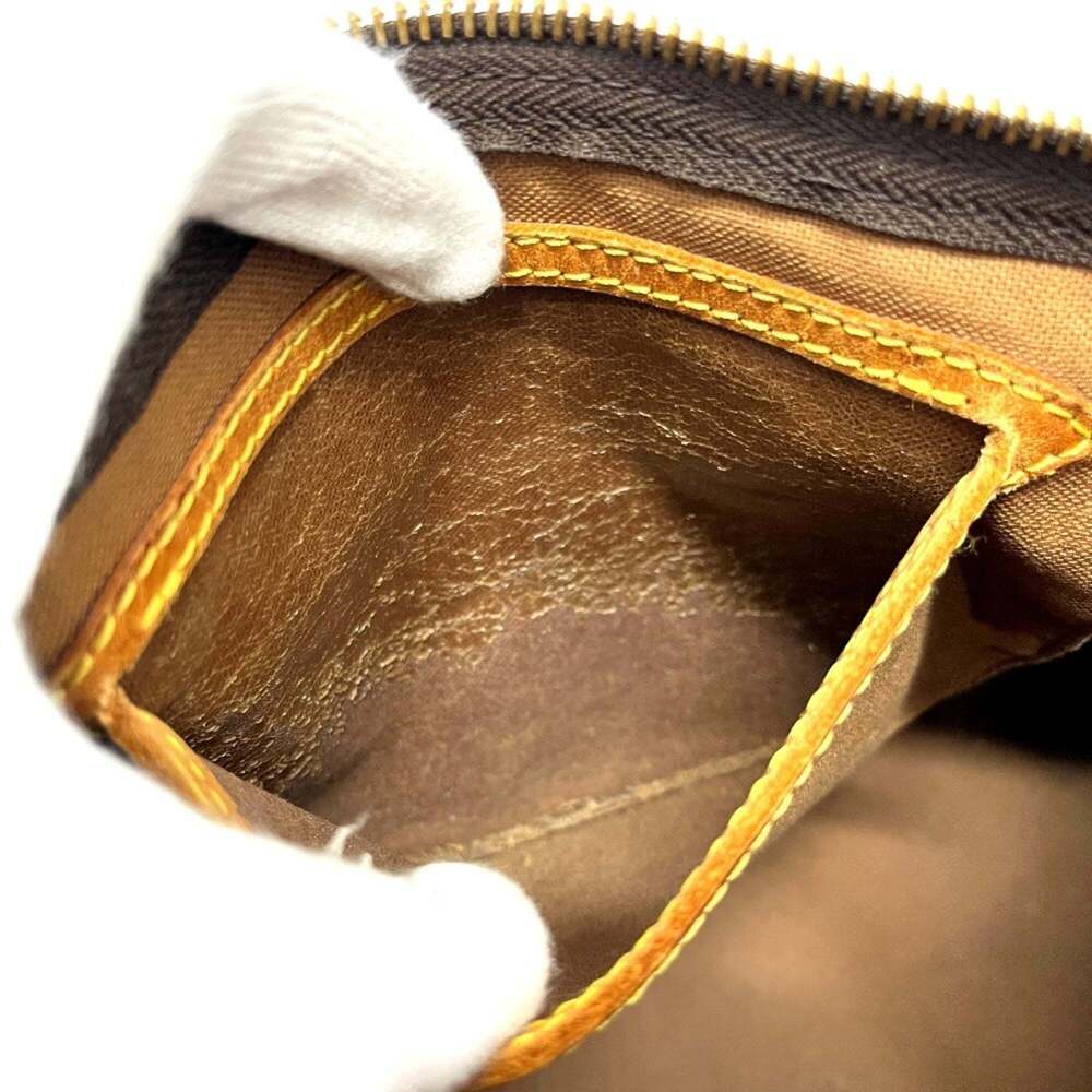 LOUIS VUITTON Brown Monogram Canvas Speedy 30 Boston Bag - Picture 13 of 16